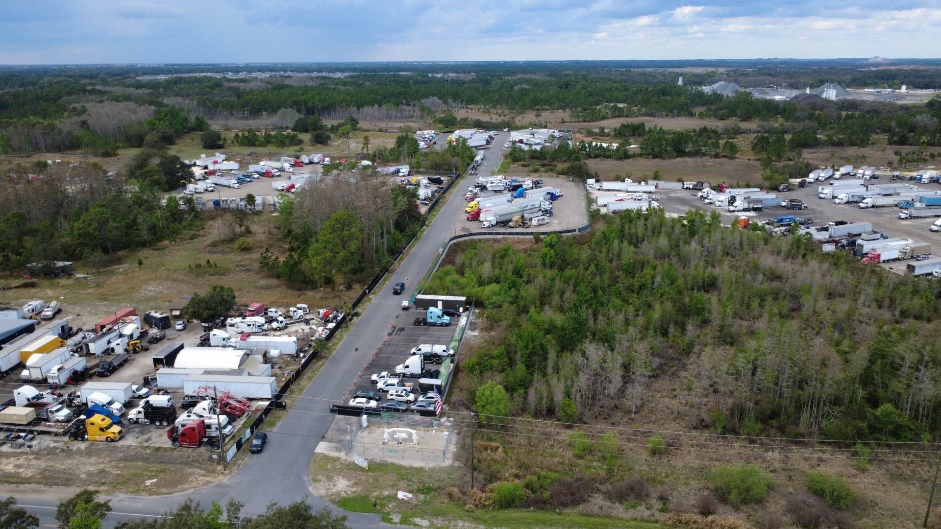 Brensus Truck Parking lot overview in Davenport, Florida